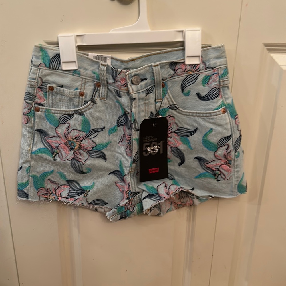 Levi shorts